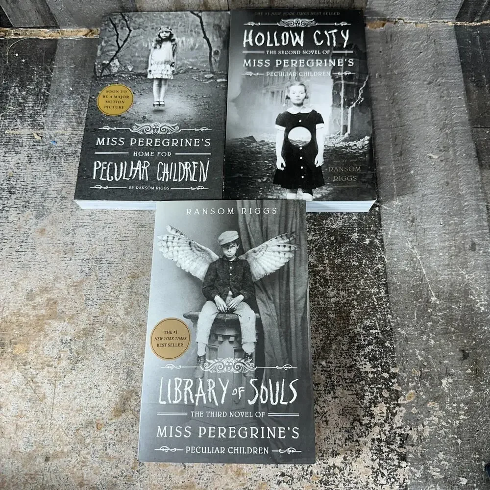 Miss Peregrine’s Home‎ for Peculiar Children set of 3 Lg Format SC Books